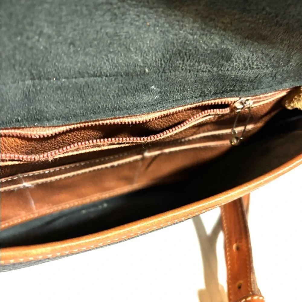 Black and Tan Leather Shoulder Bag